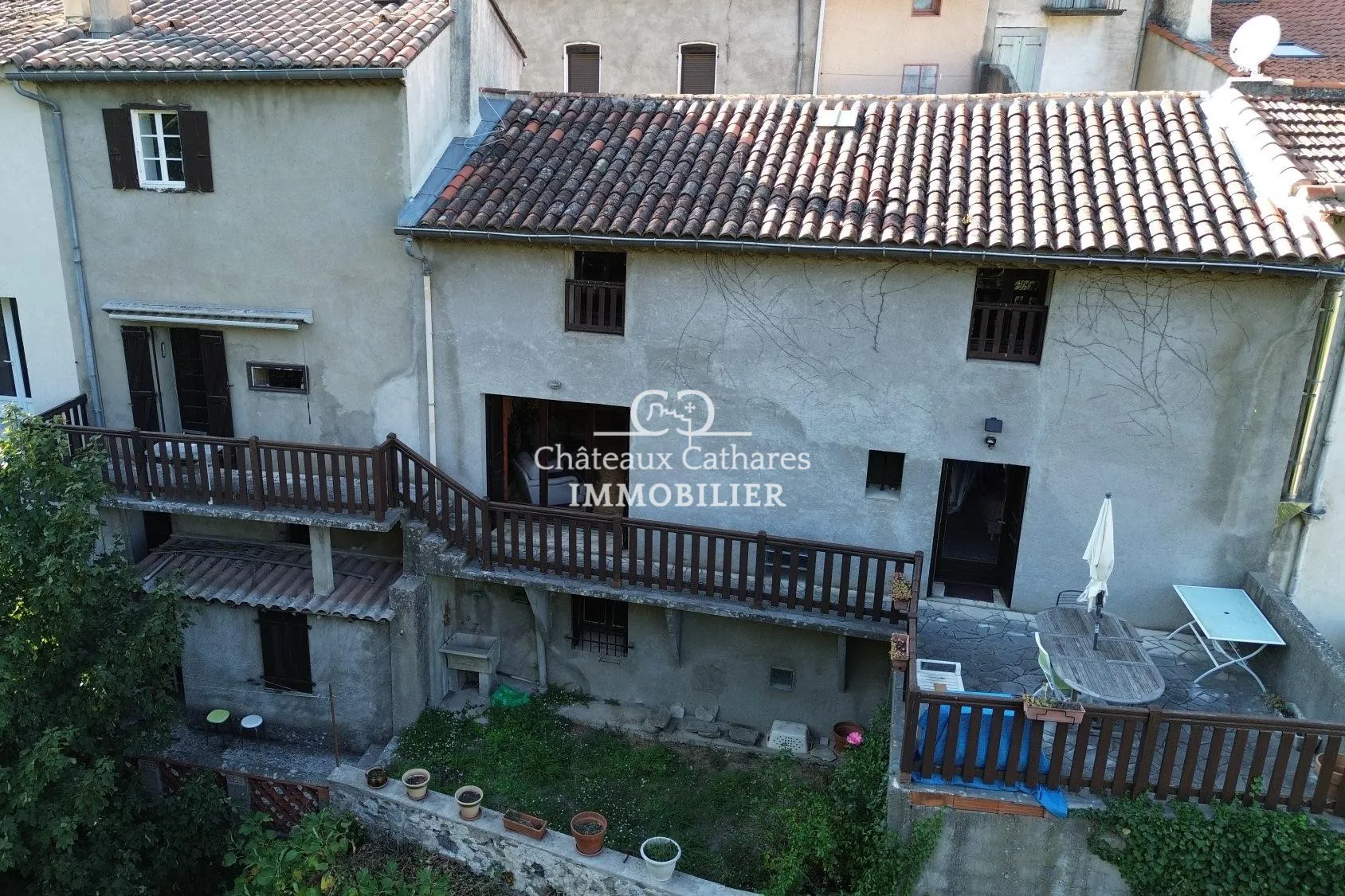 Charmante maison de village à Puilaurens avec terrasse et vue panoramique 