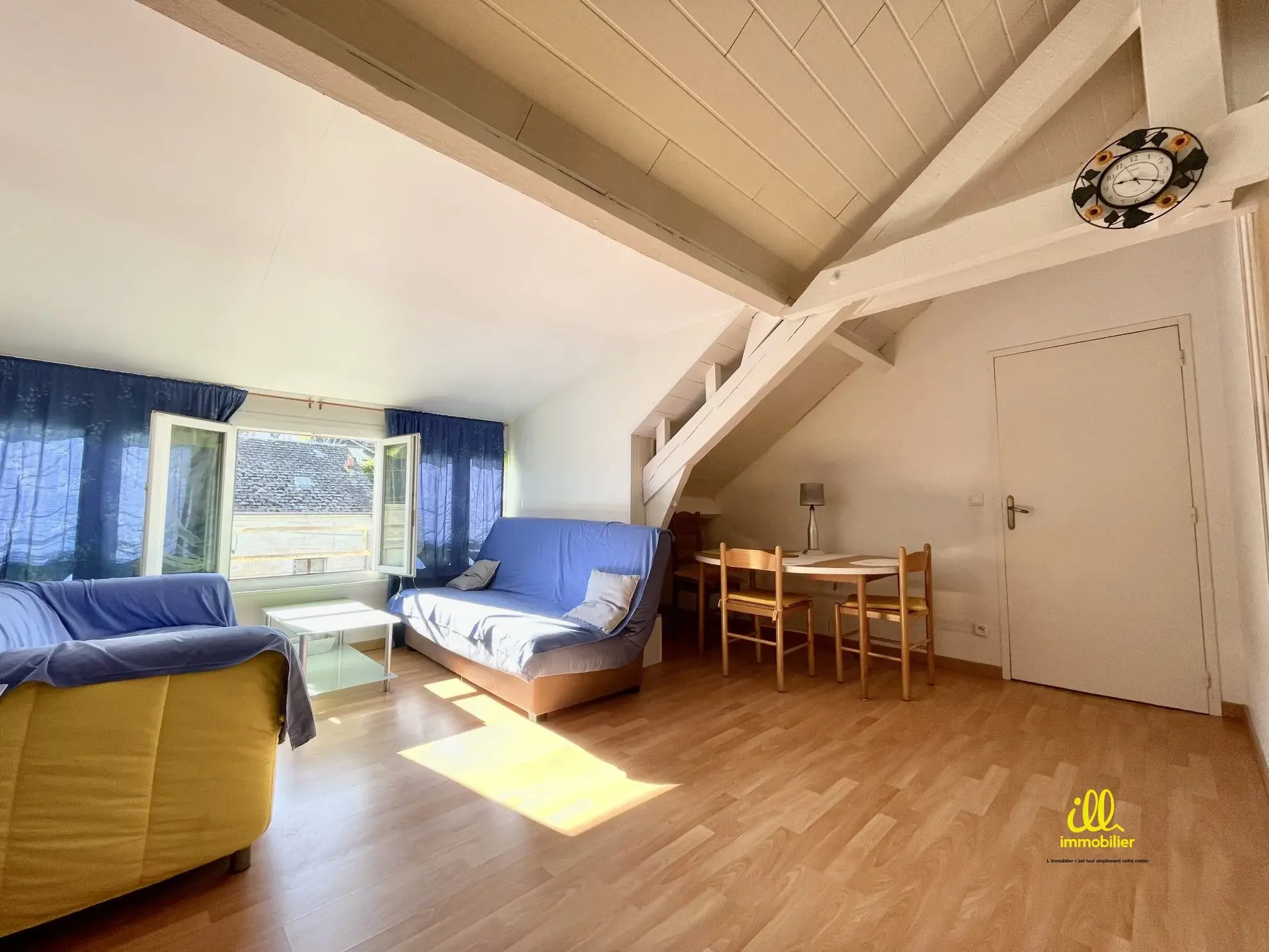 Immeuble à vendre à Nouzonville avec plusieurs appartements locatifs 