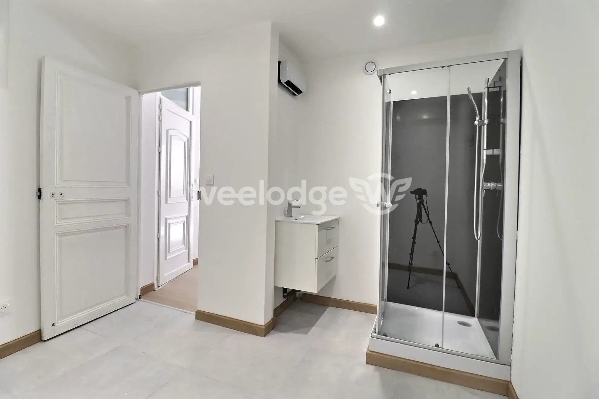 Appartement rénové de 43 m² à vendre en plein cœur de Salon-de-Provence 