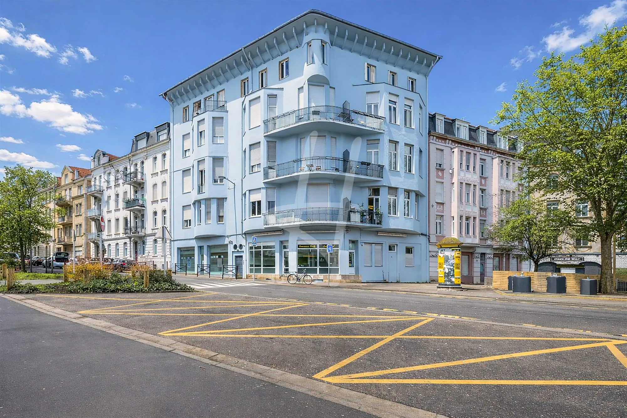 Appartement Studio à Metz Sablon-Gare avec Balcon et Rénovation à prévoir