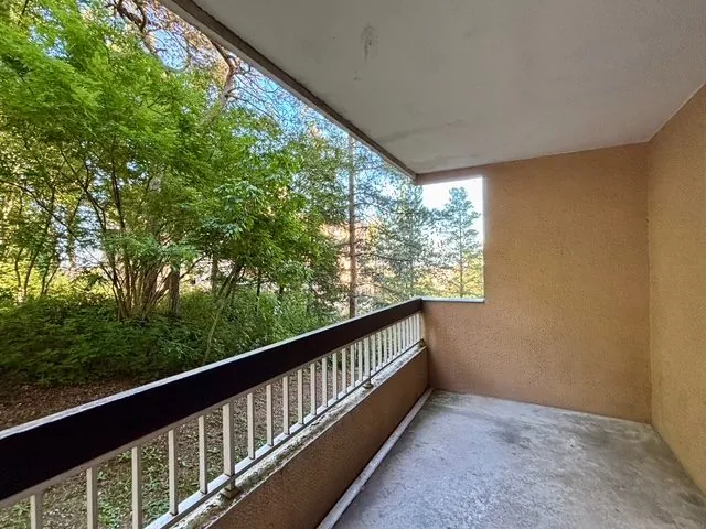 Magnifique appartement avec terrasse à Sainte-Foy-lès-Lyon – Idéal investisseurs et primo-accédants