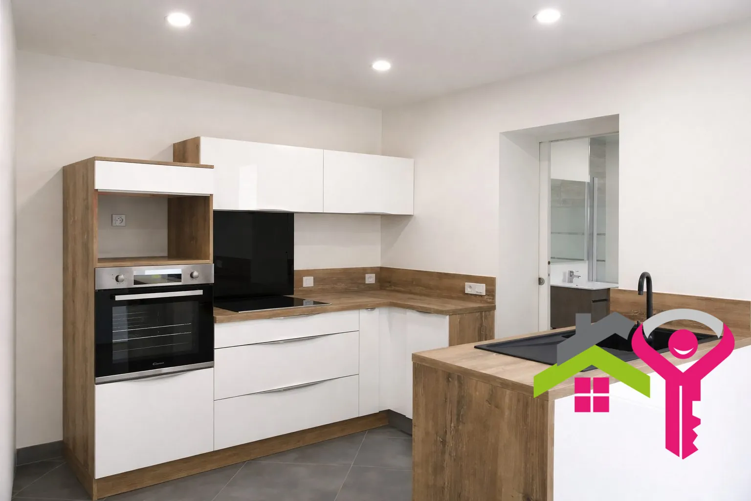 Maison rénovée avec terrasse et jardin à Denain – 2 chambres, état impeccable 