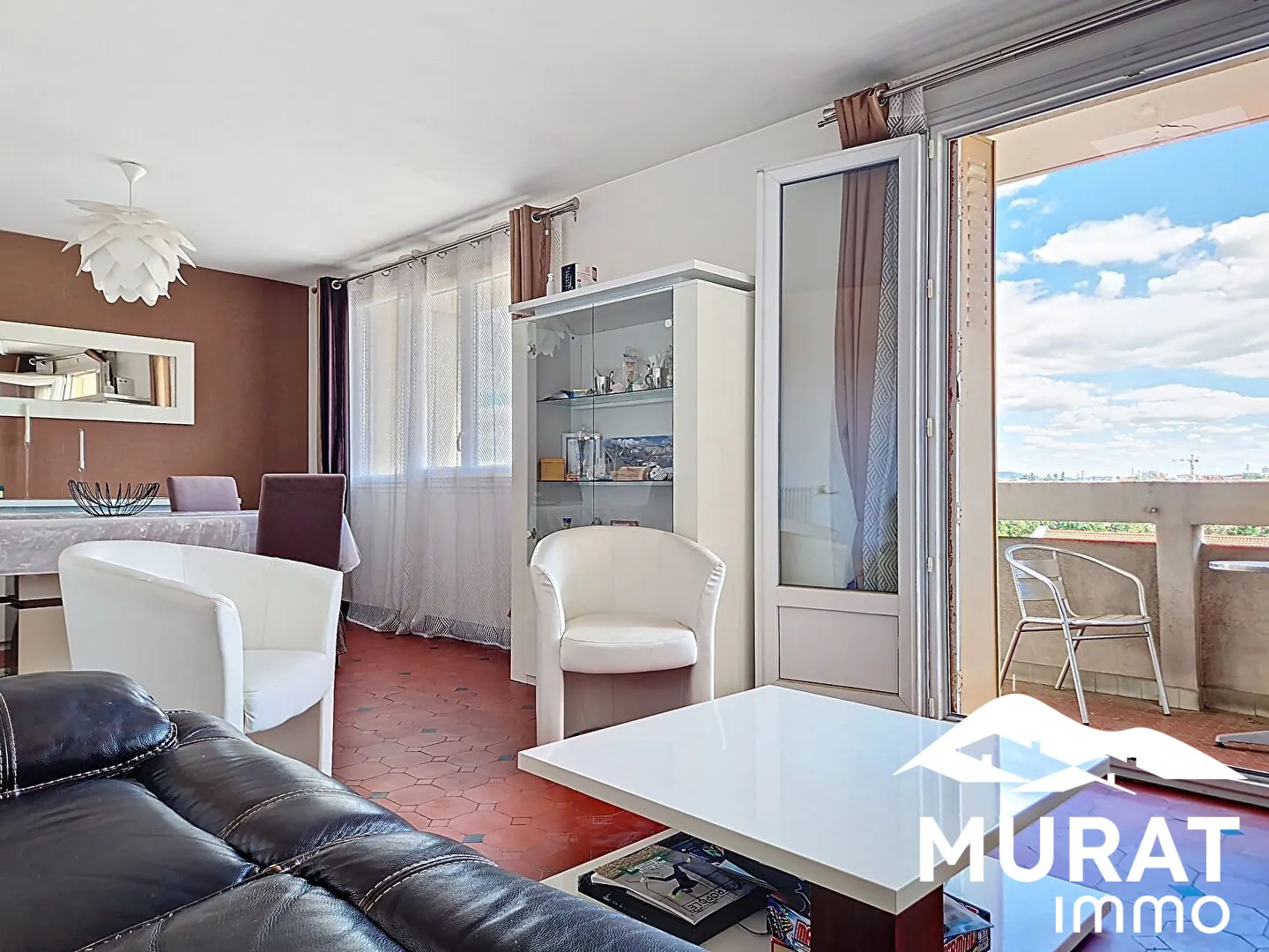 Investissement locatif : appartement 3 chambres avec balcon, garage à Clermont-Ferrand 