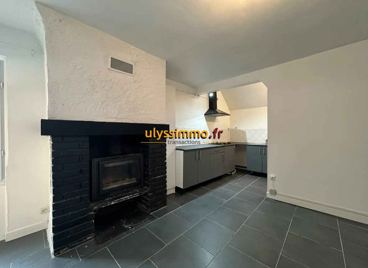 Maison à vendre de 76 m² à Bayonvillers - Idéal investissement locatif 