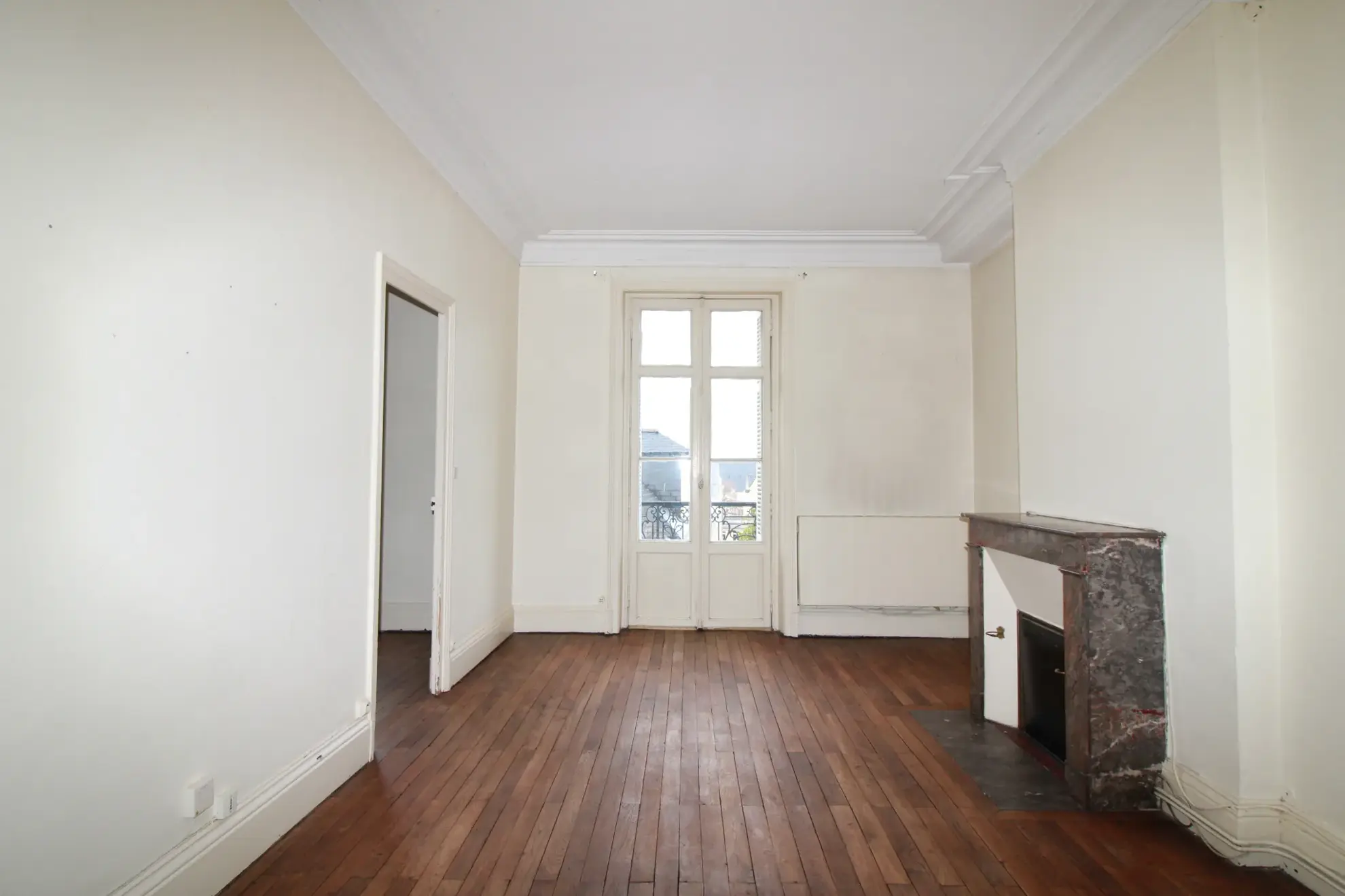 Appartement 2 pièces à Angers, secteur hyper-centre, dans immeuble haussmannien 