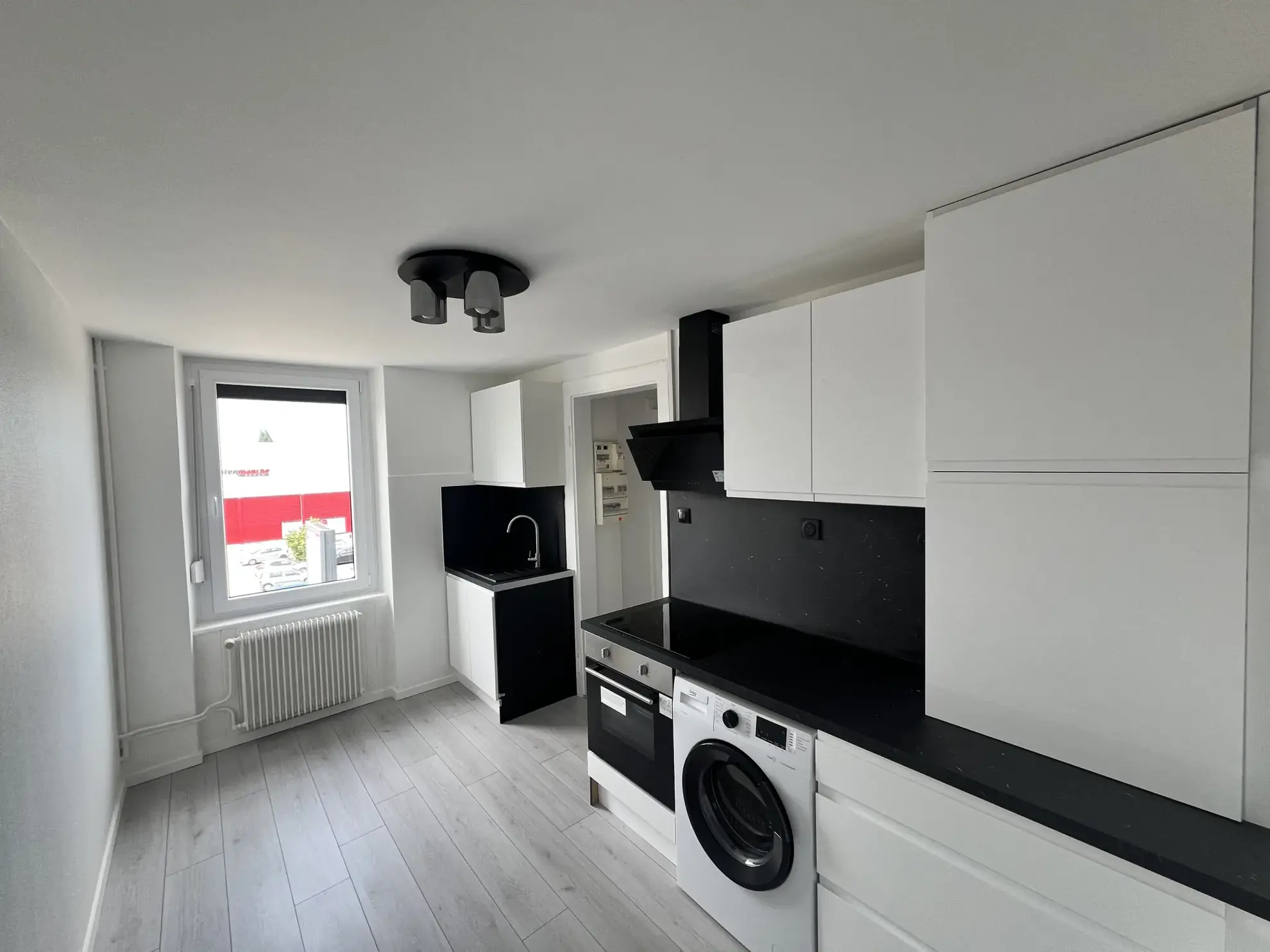Appartement T3 rénové à Saint-Louis proche transports et écoles 