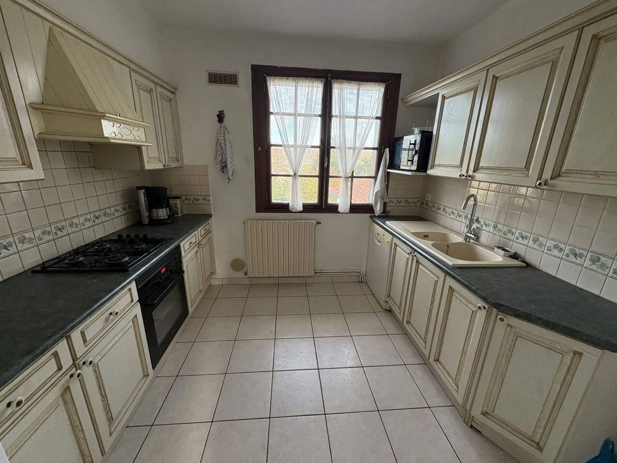Maison avec deux logements à vendre à Bazas - 159 m² 