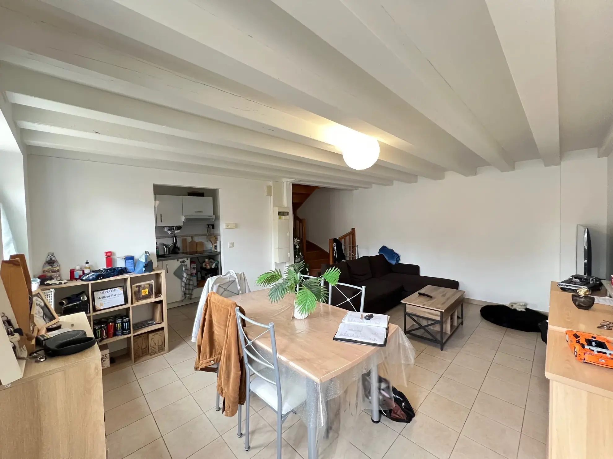 Appartement duplex à Abbeville dans la Baie de Somme avec parking sécurisé 