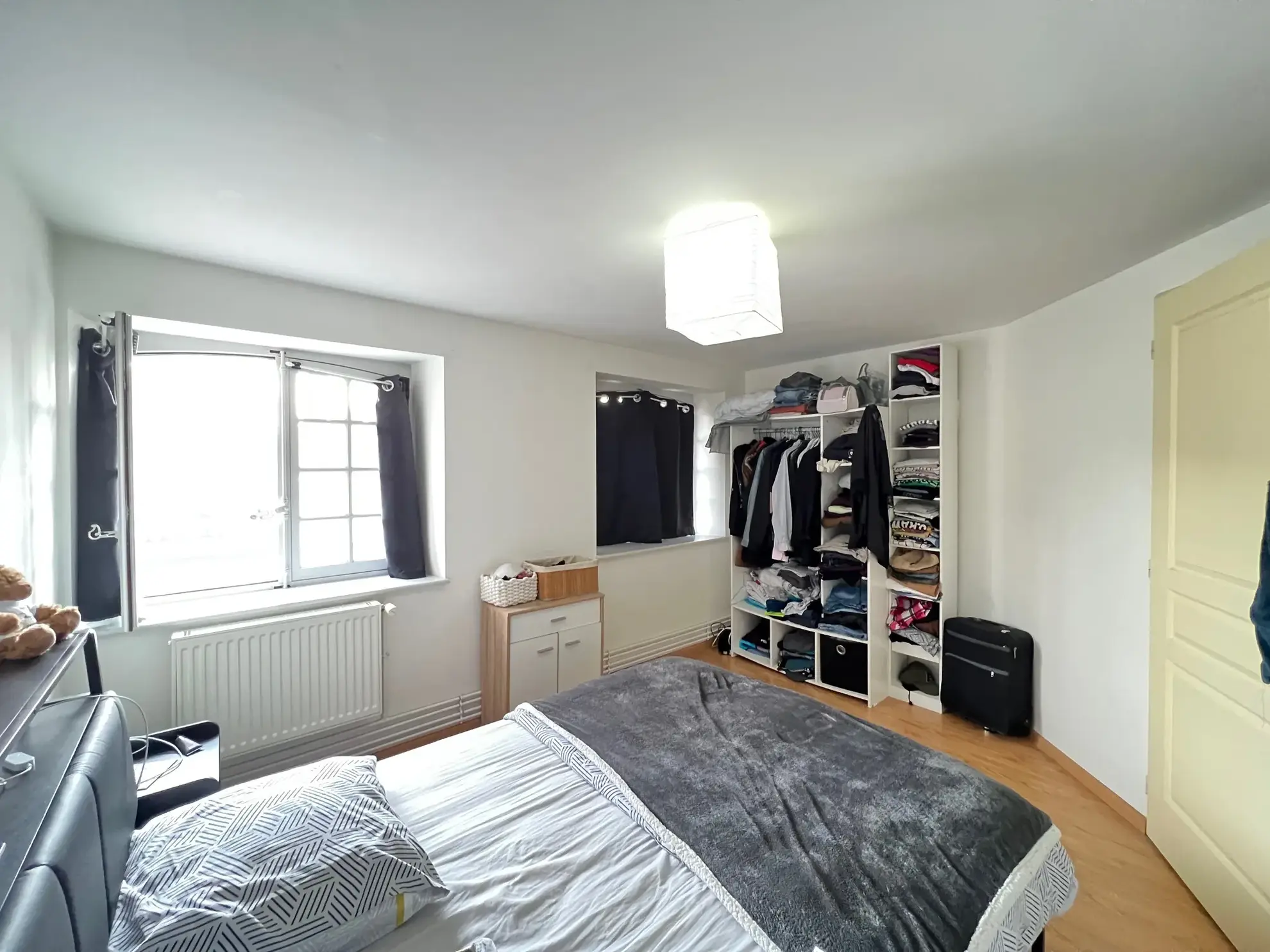 Appartement duplex à Abbeville dans la Baie de Somme avec parking sécurisé 