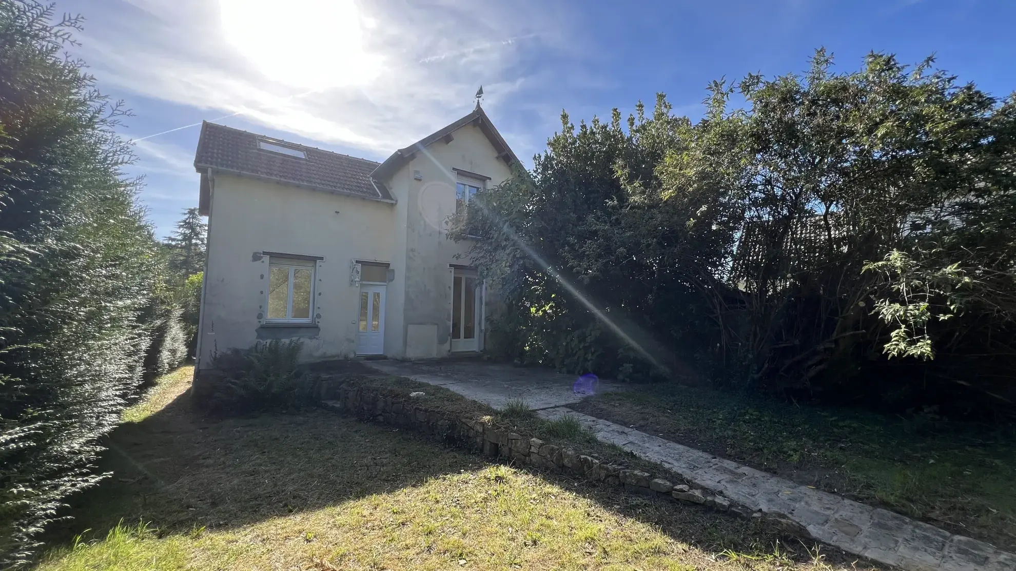 Maison individuelle à Boutigny-sur-Essonne avec grand terrain et garage