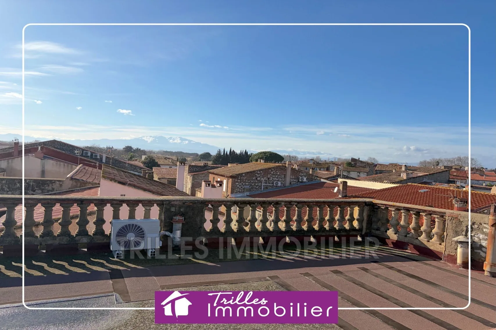 Maison atypique avec terrasse panoramique à Torreilles