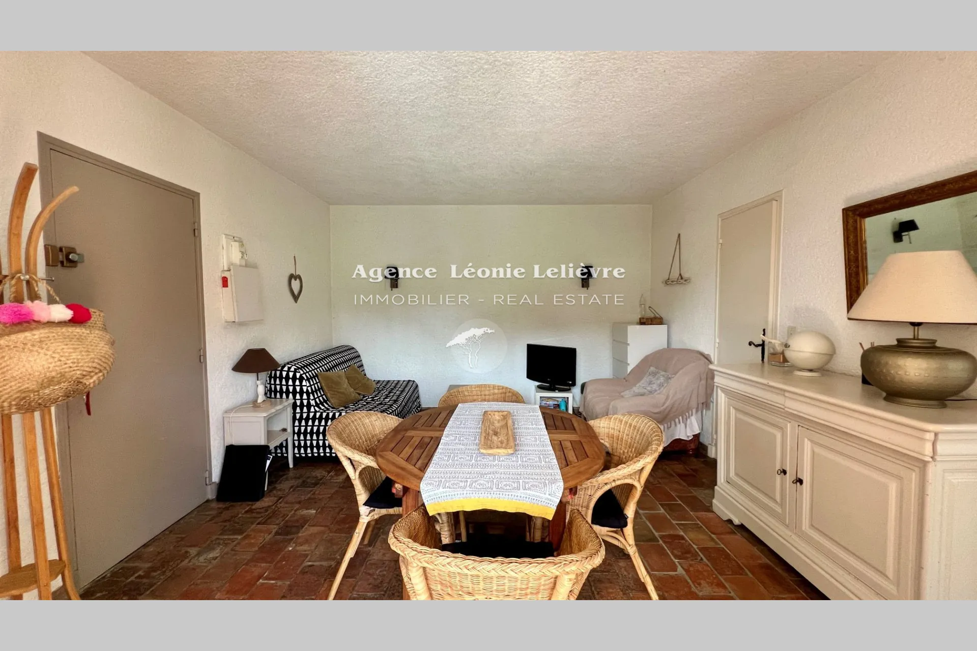Appartement 2 pièces avec terrasse, piscine et parking aux Issambres 