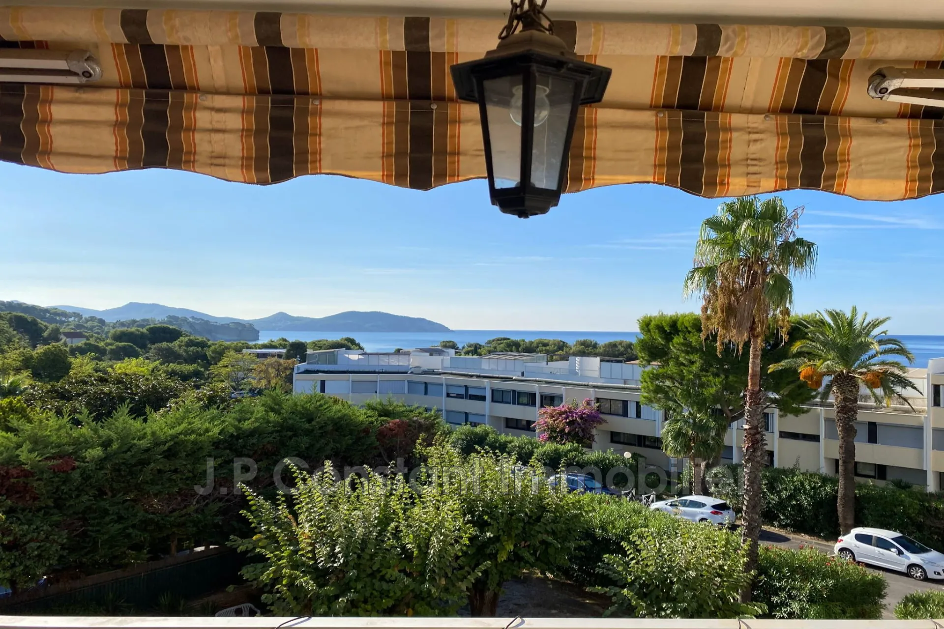Appartement T1 Bis avec terrasse et vue mer à La Ciotat - Quartier Fontsainte