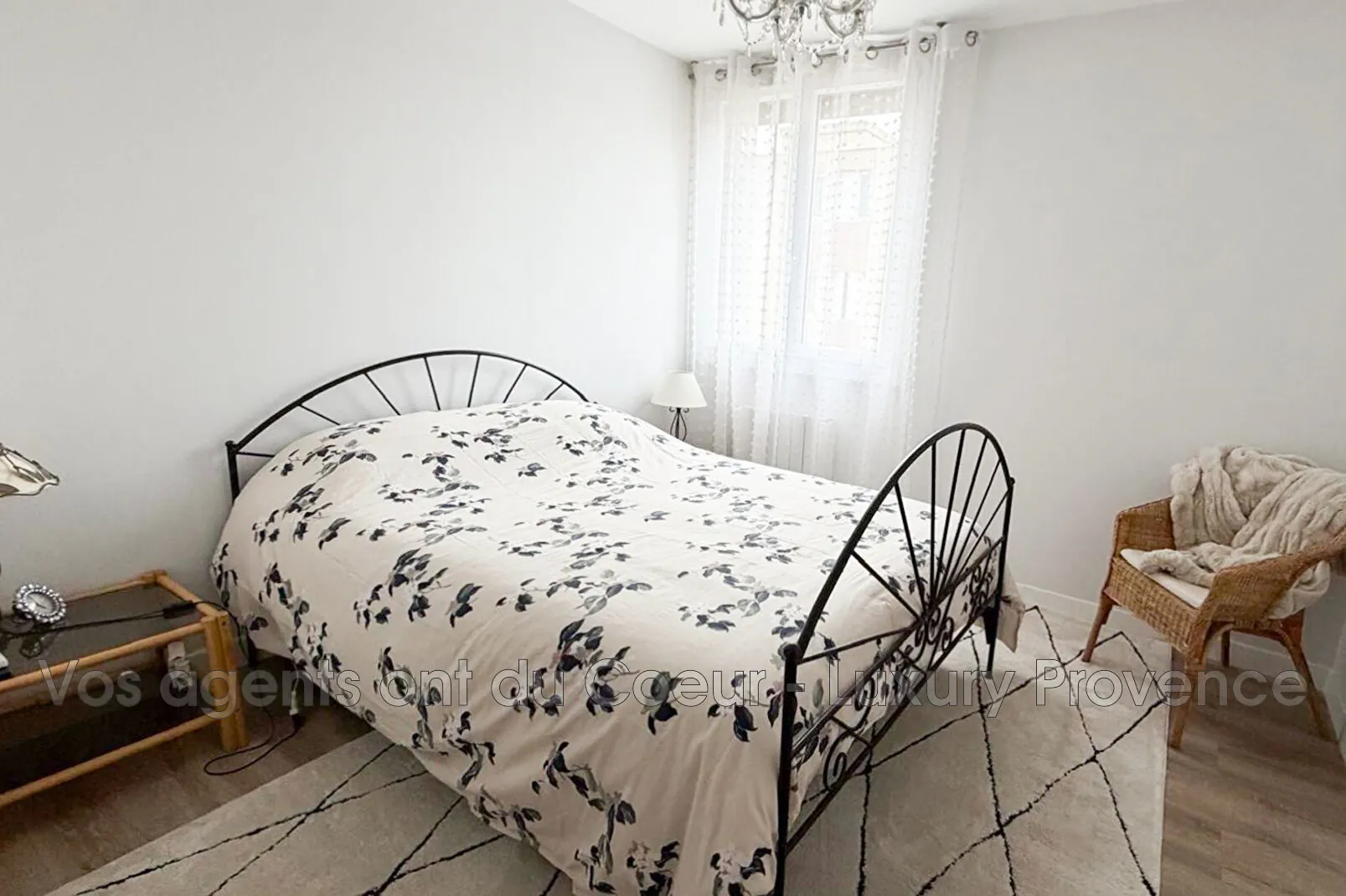 Appartement 3 pièces à Gardanne avec terrasse et ascenseur 