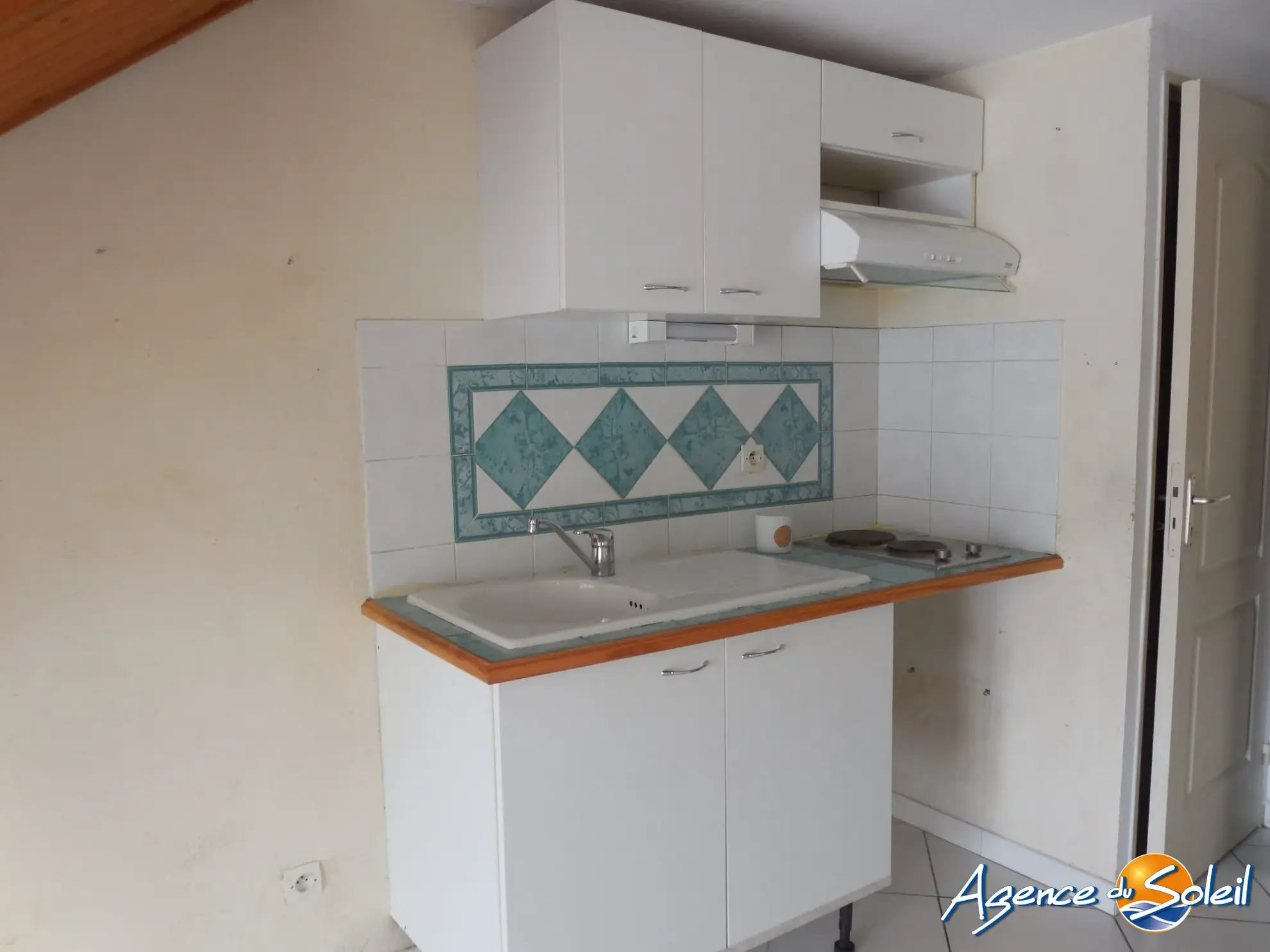 Pavillon T3 avec véranda et garage à Port-la-Nouvelle 