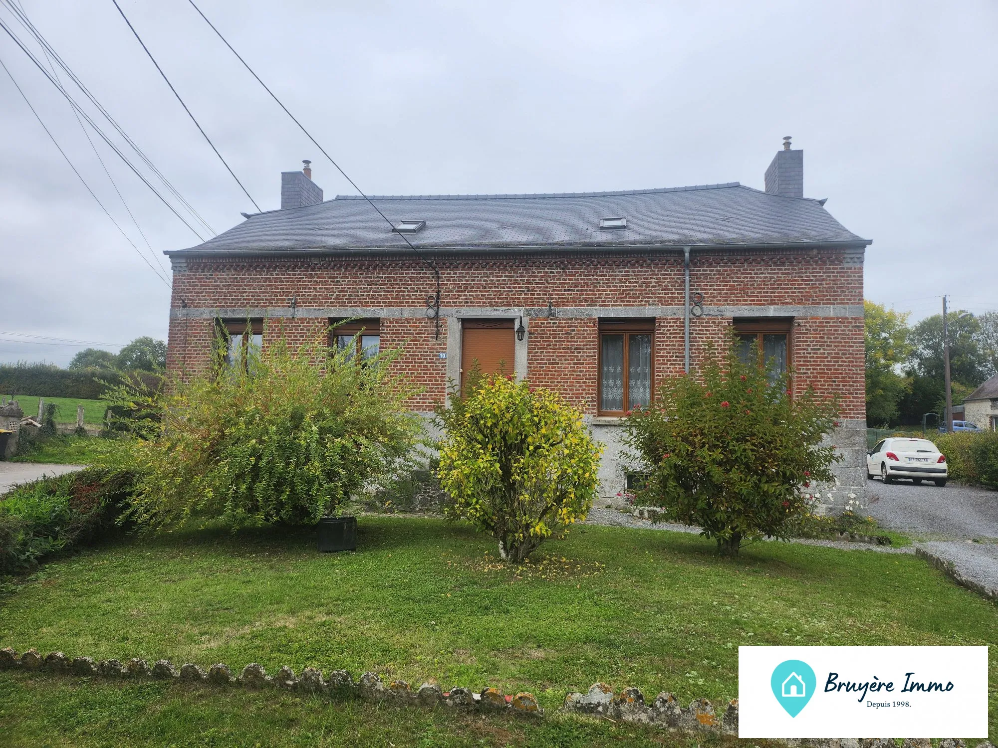 Charmante maison à Rocquigny, village recherché avec terrain, grenier aménageable et grange