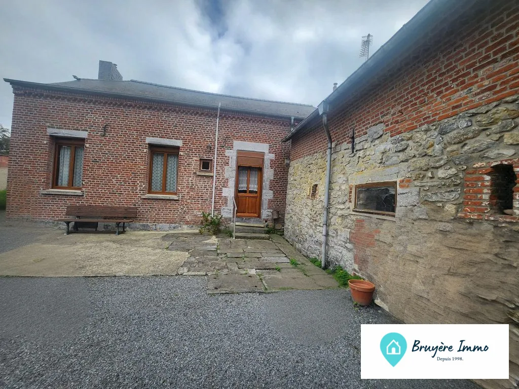 Charmante maison à Rocquigny, village recherché avec terrain, grenier aménageable et grange 
