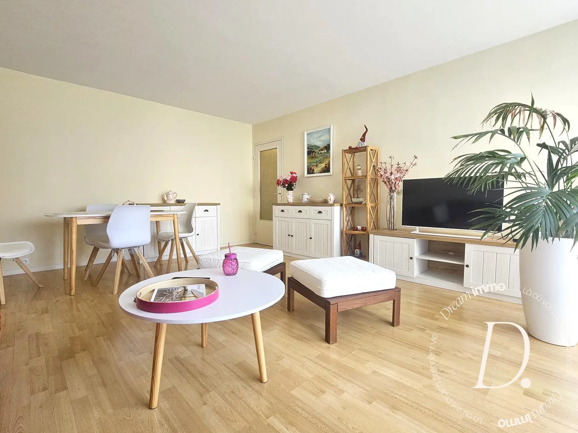 Appartement 2 pièces à Vernon dans résidence de standing avec parking et cave