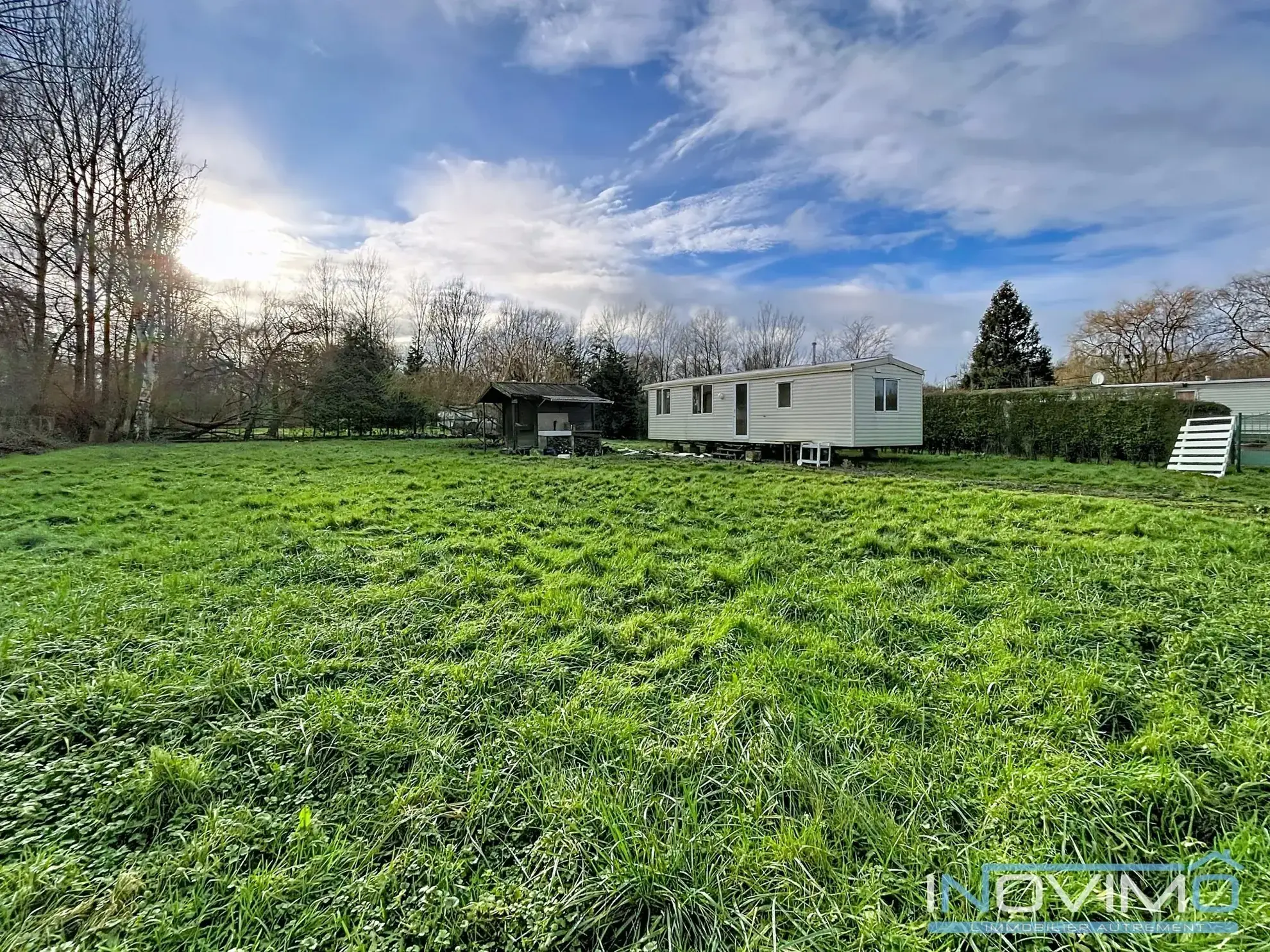 Terrain de loisirs à vendre à Balinghem (62610) avec mobil-home à rénover 
