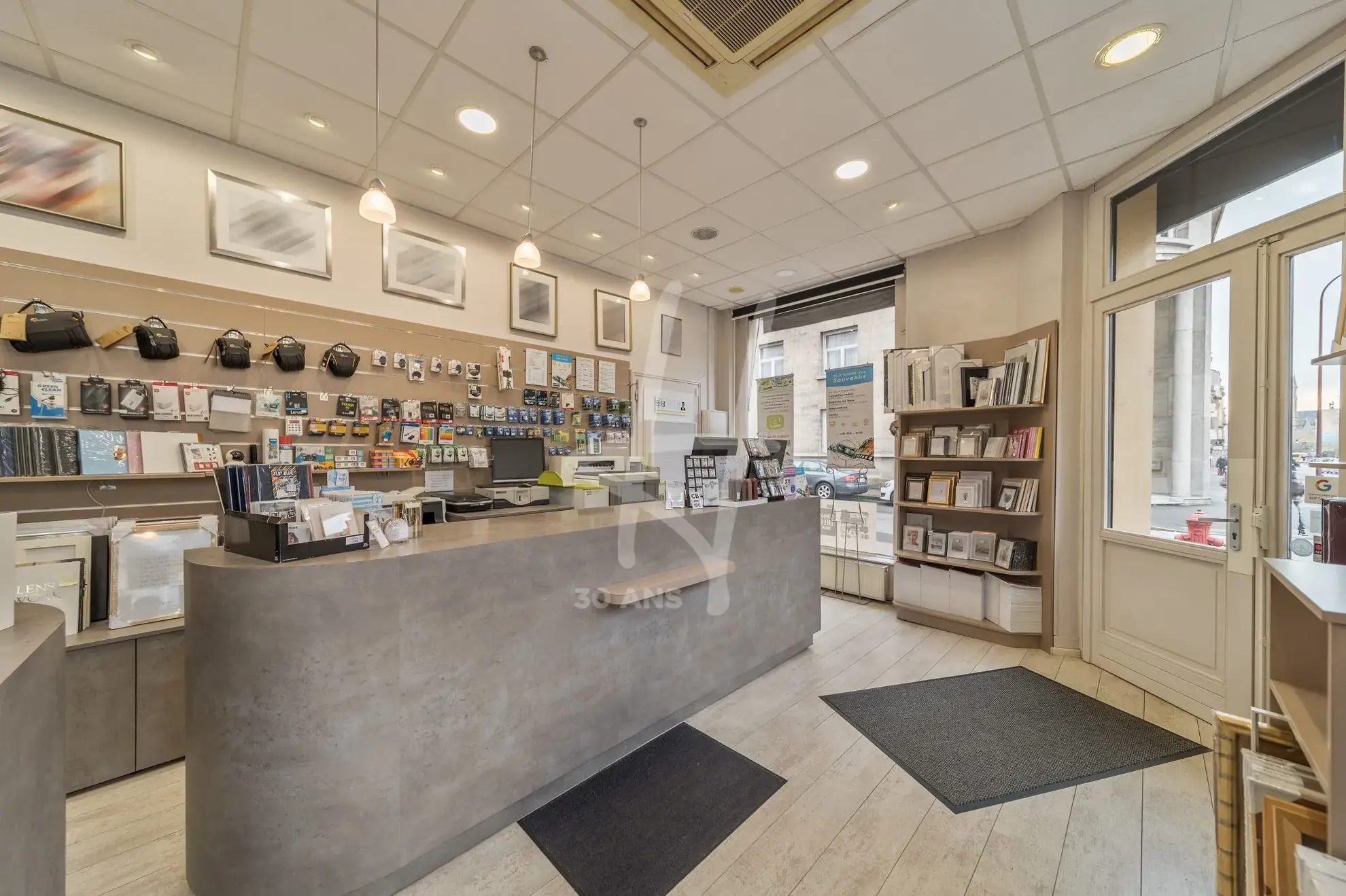 Fonds de commerce de photographie à Metz - Clientèle fidèle, espace de 59 m² 