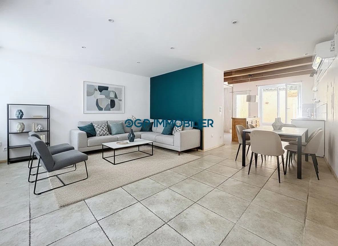 Maison de village rénovée avec terrasse proche Montauban - Charme et modernité