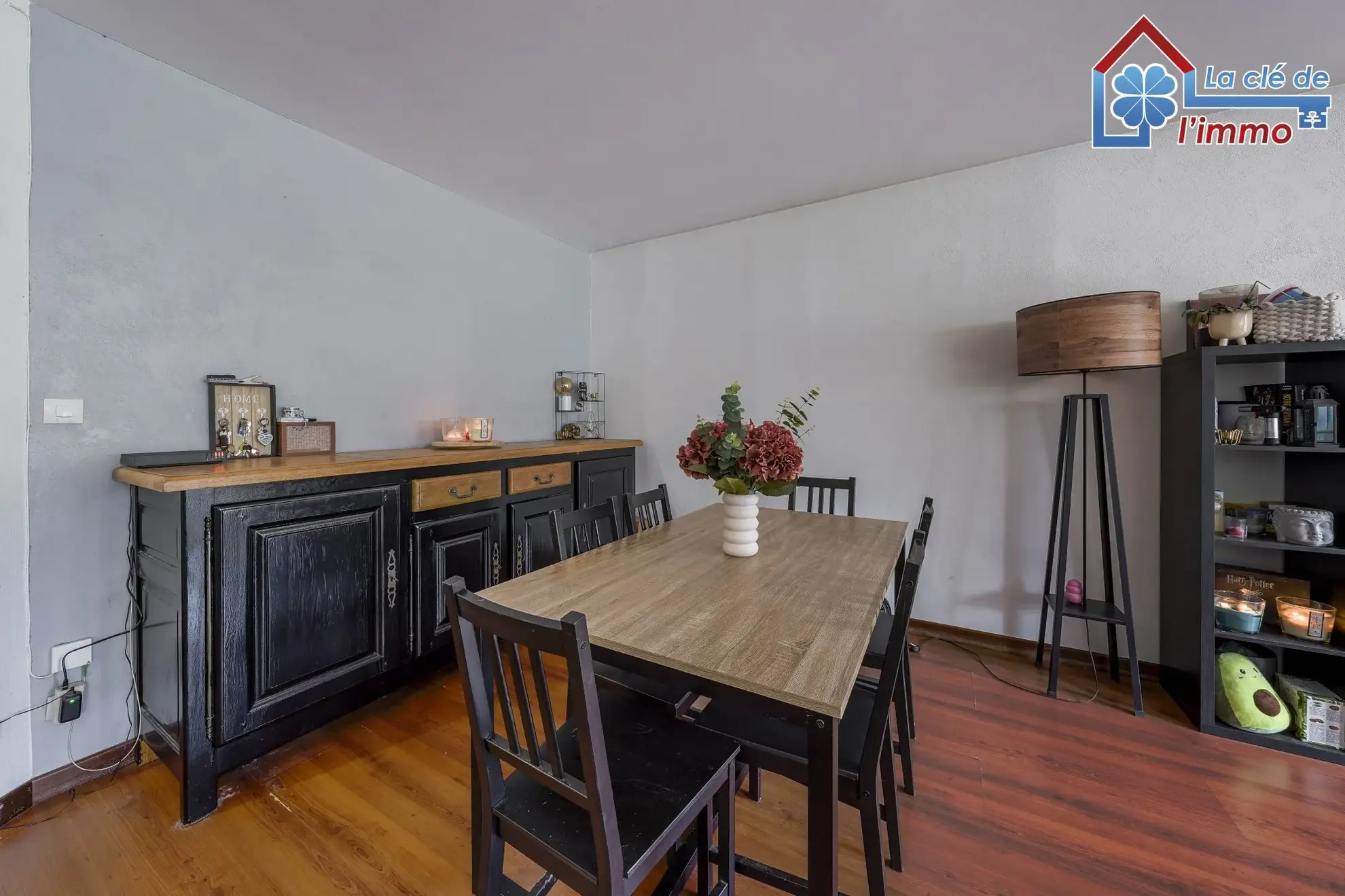 Appartement T4 Duplex Lumineux avec Balcons et Parking à Moissy-Cramayel 
