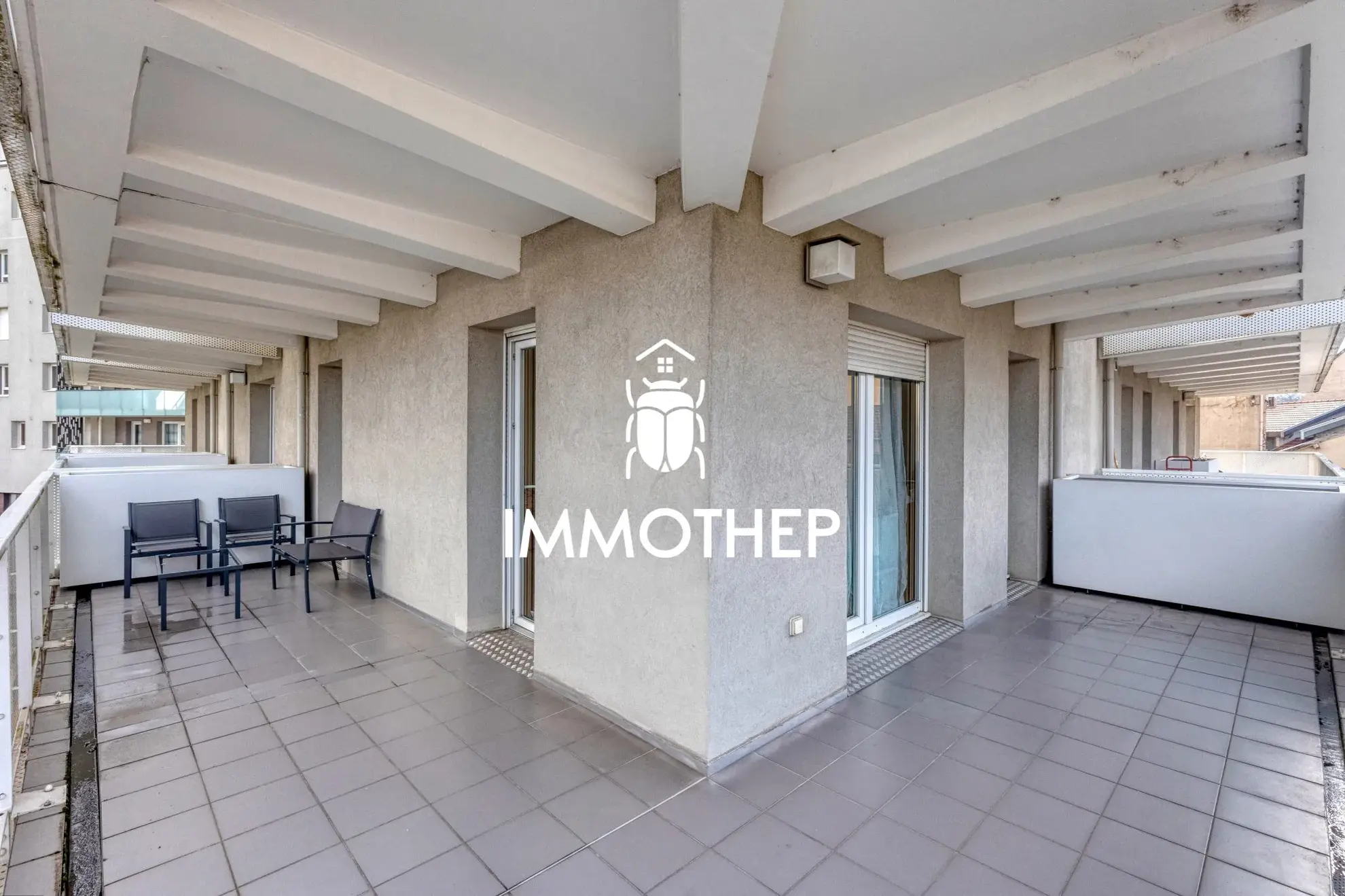Studio à vendre de 35,60 m² avec terrasse à Grenoble - Opportunité d'investissement 