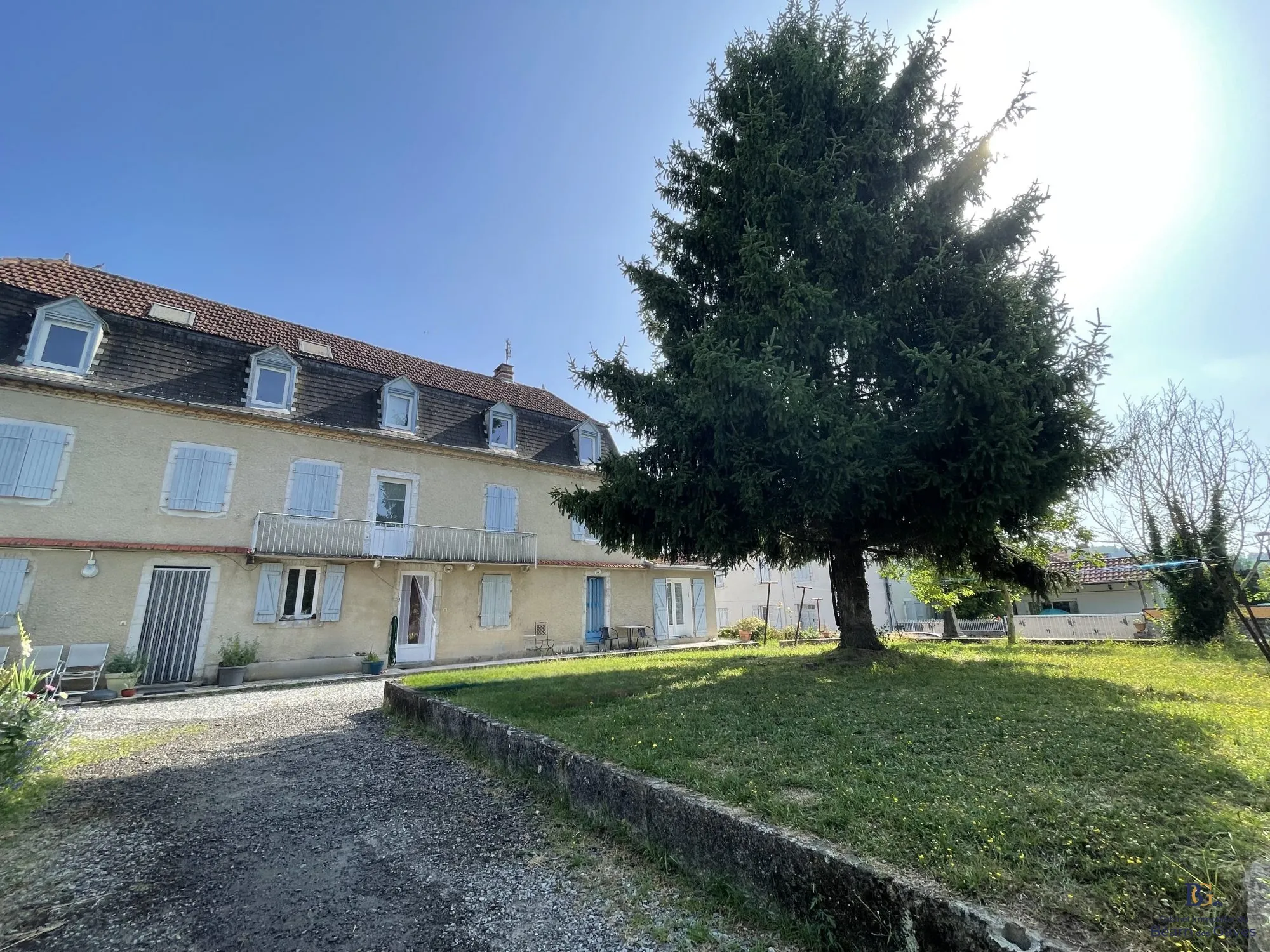 Appartement à vendre à Saliès de Béarn avec rendement locatif élevé