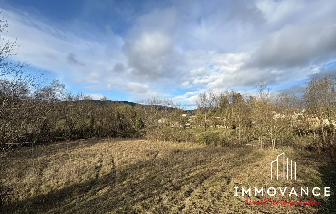 Terrain constructible à vendre à Laroque (34190) – Environnement calme et ensoleillé