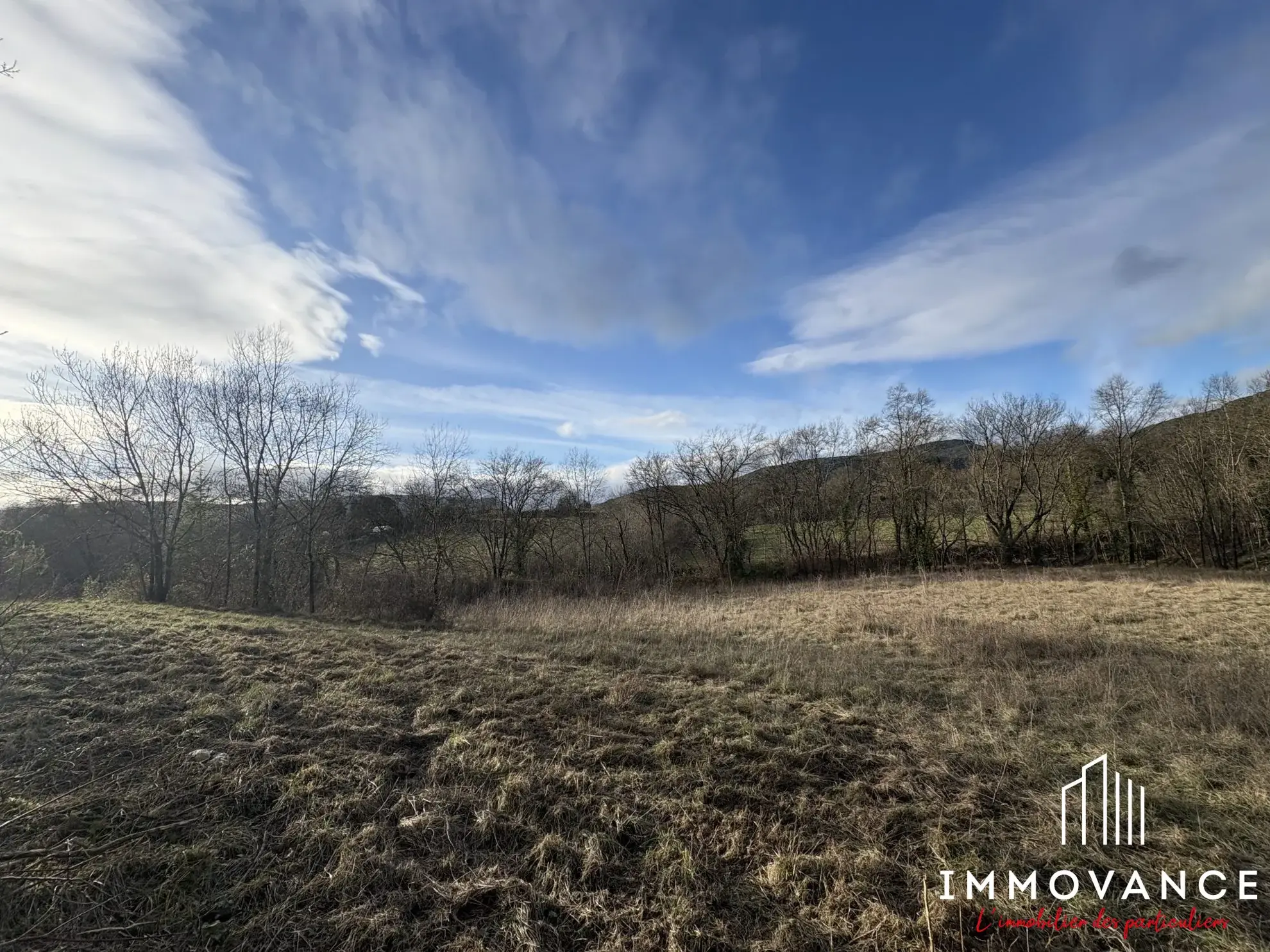 Terrain constructible à vendre à Laroque (34190) – Environnement calme et ensoleillé 