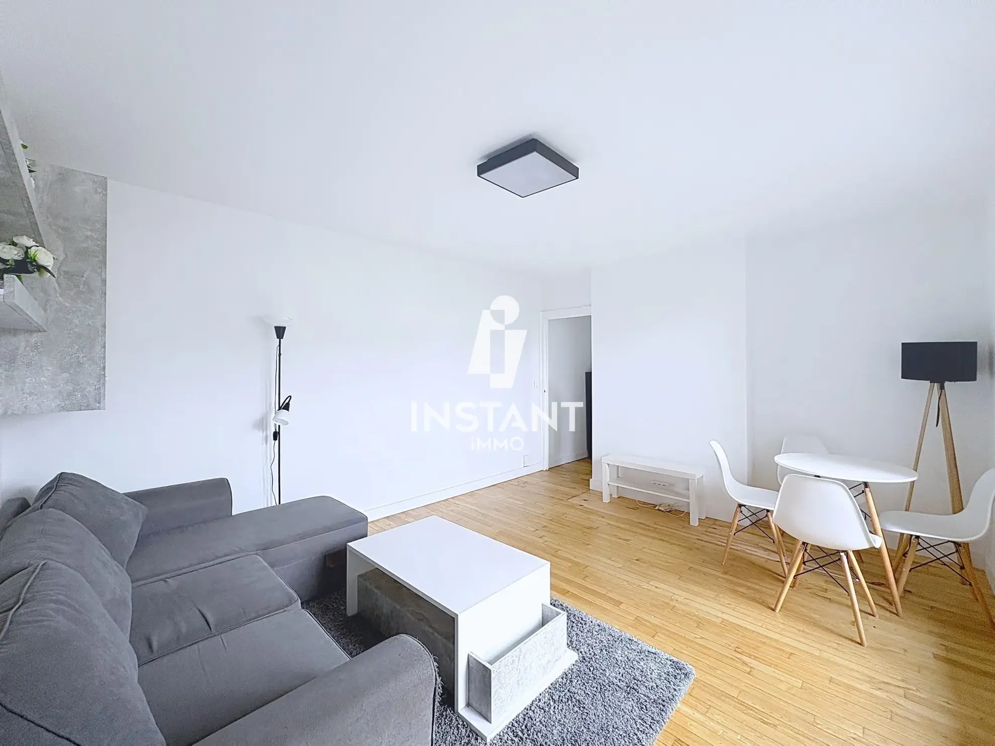 Appartement 2 pièces entièrement rénové avec balcon à Bobigny 