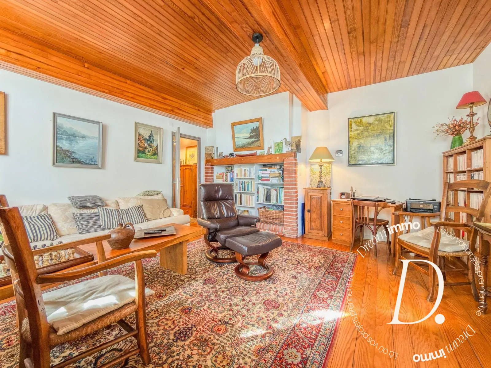 Maison de village à Bassoues de 116 m² avec terrasse et garage 