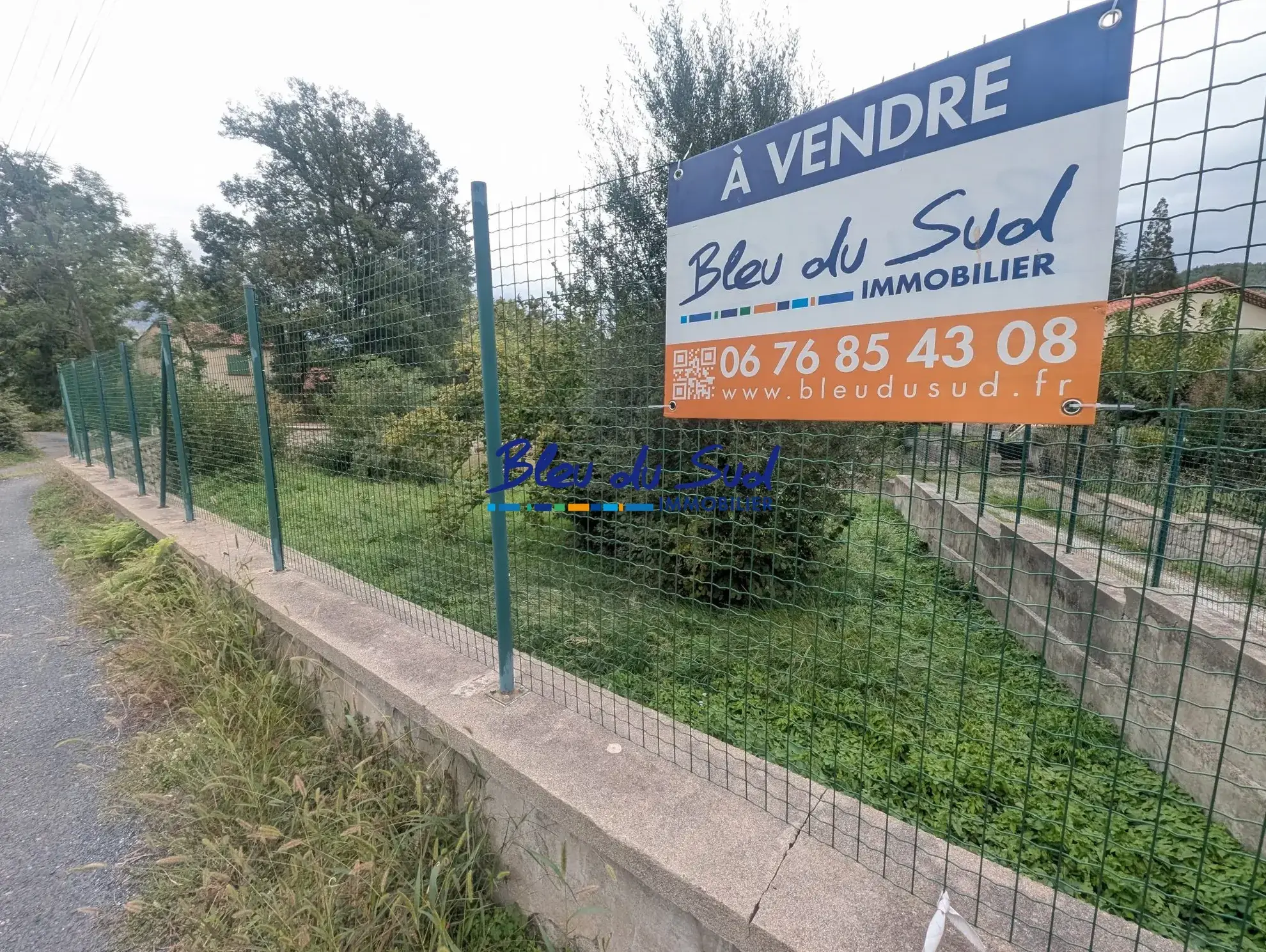 Terrain constructible de 541 m² à Vernet-les-Bains, quartier résidentiel