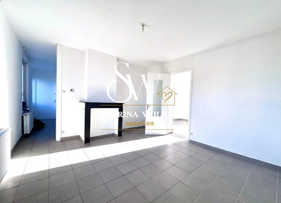 Charmante maison semi-mitoyenne à Bailleul-Sir-Berthoult, proche Arras 