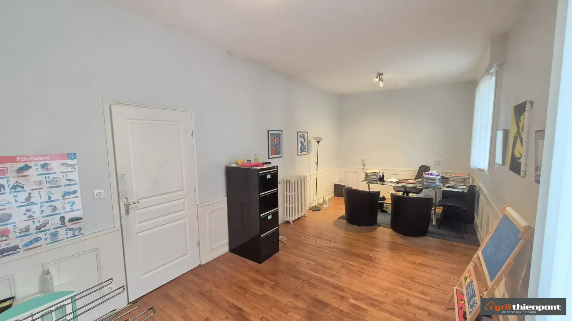 Local professionnel de 54 m² en centre-ville d'Abbeville 