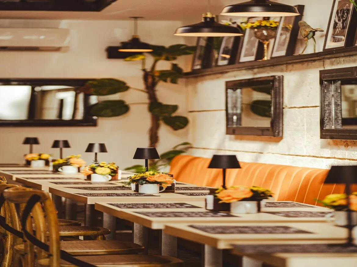 Pizzeria à vendre avec emplacement premium à Montagnes Neuchâtel 