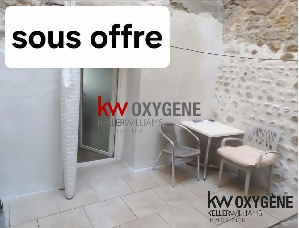 Charmante maison de village à Pia - 3 chambres, terrasse, cour