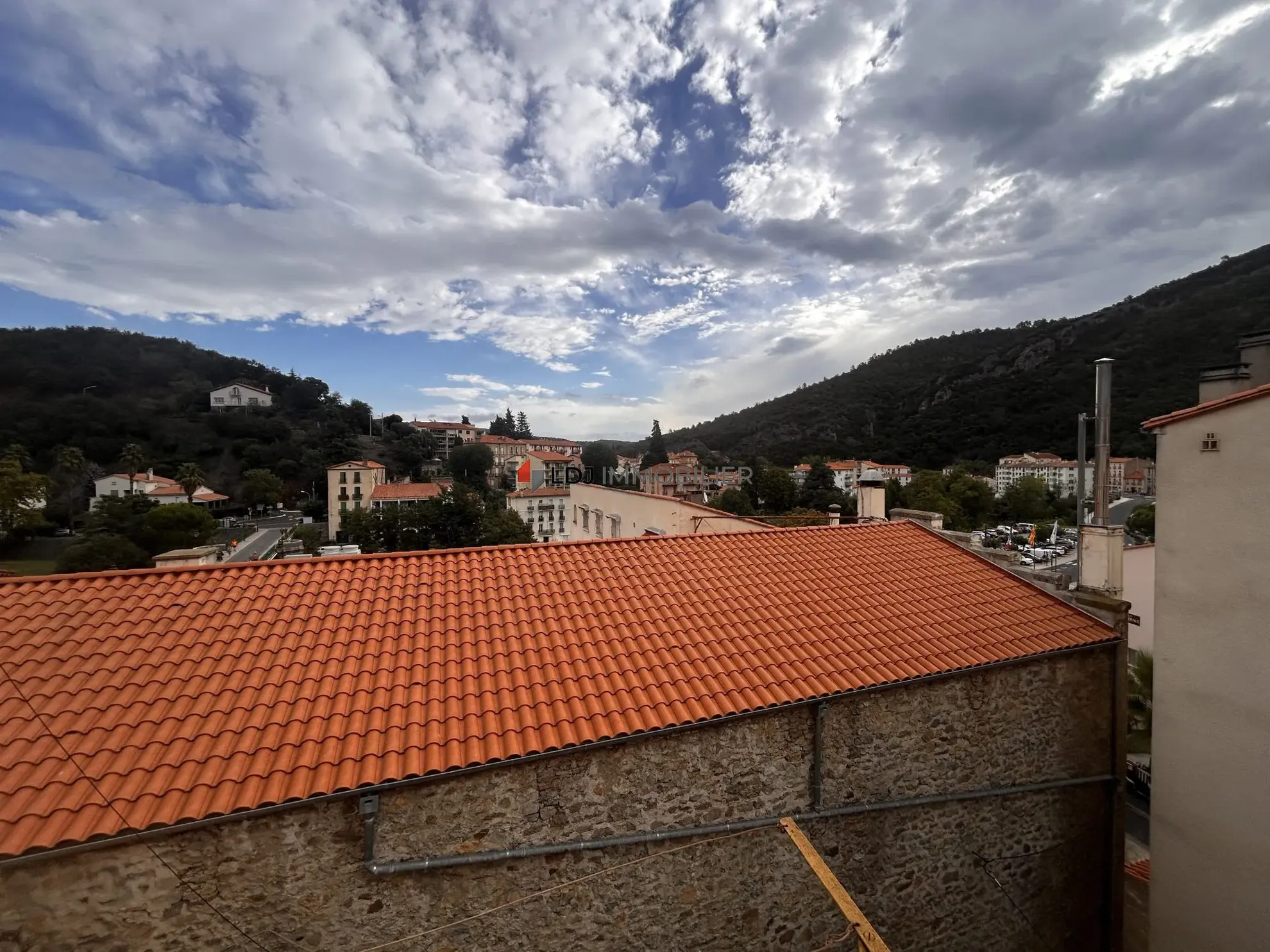 Appartement T3 à rénover de 57 m² à Amélie-les-Bains, idéal investissement