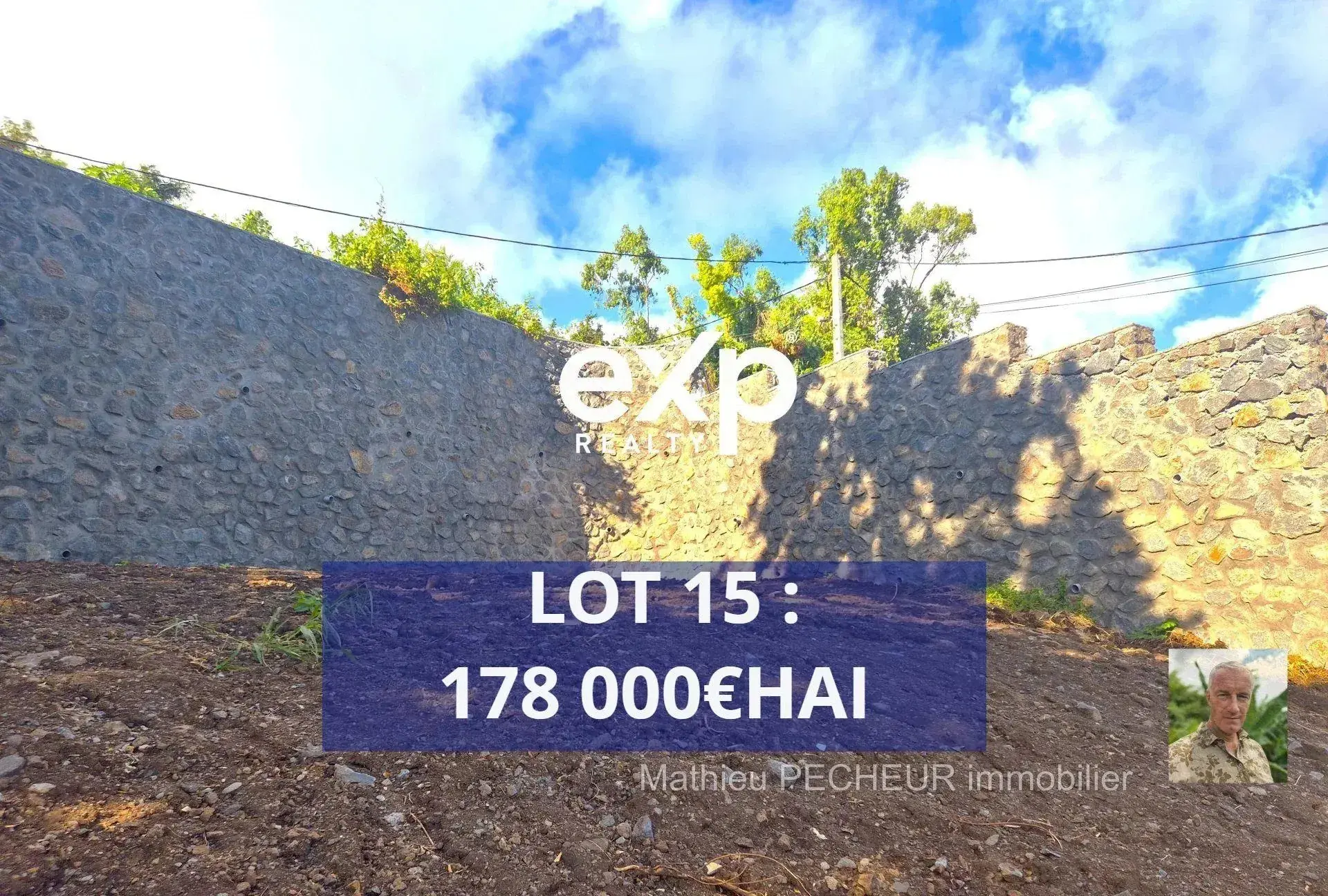 LOT 15 Terrain constructible à Piton Saint-Leu avec vue mer - 230 m²