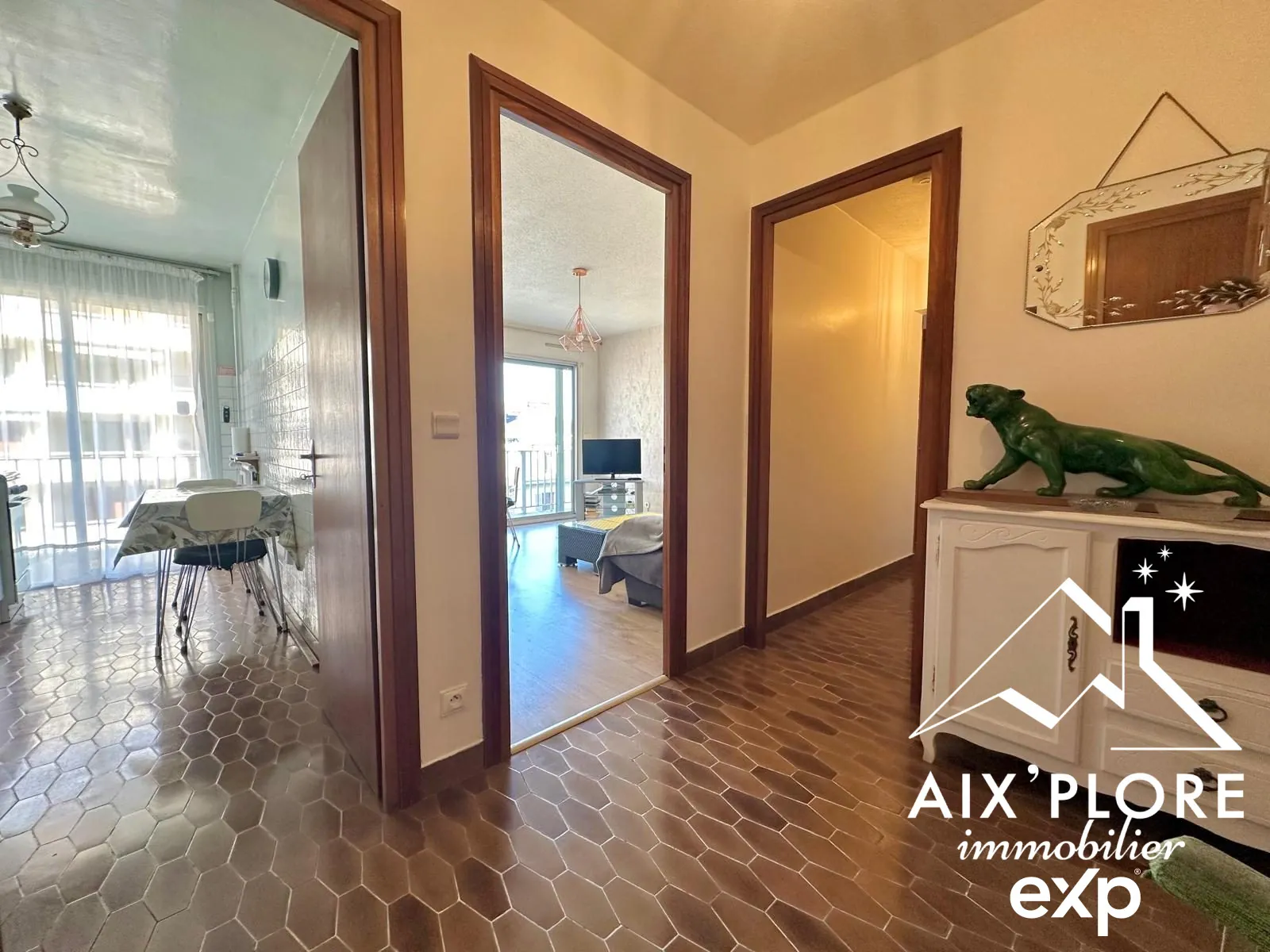 Appartement T2 lumineux de 49 m² au cœur d'Aix-les-Bains avec cave et option garage