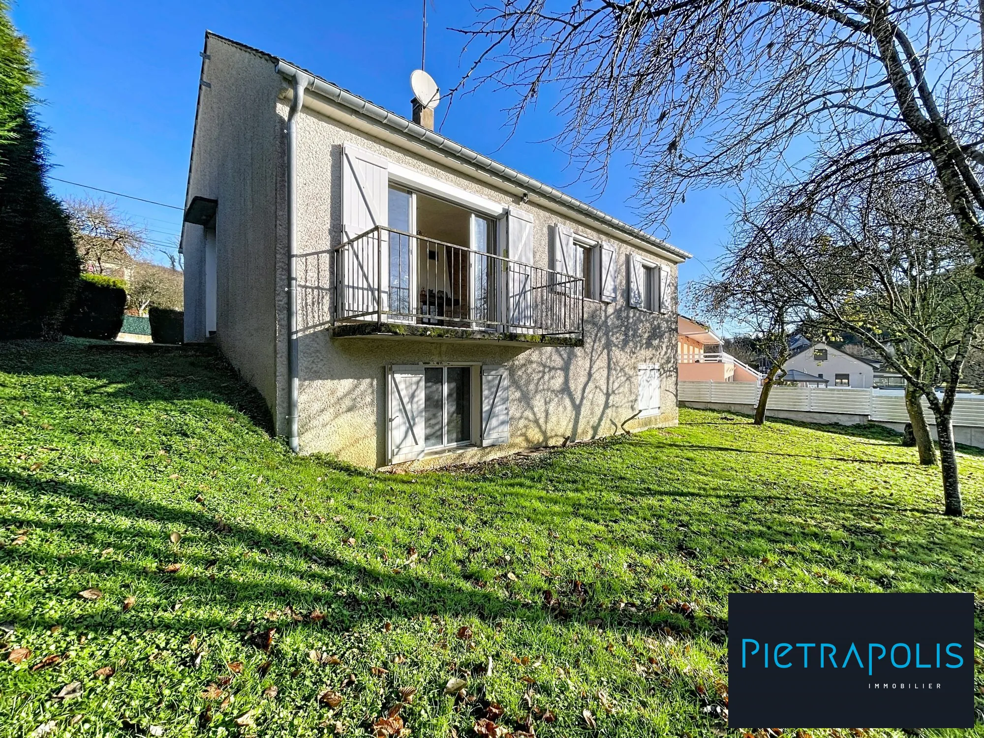 Maison à vendre à Thivet avec 3 chambres et jardin arboré
