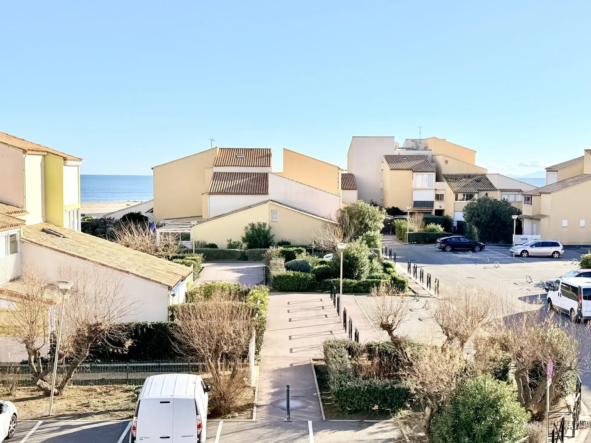 Appartement 2 pièces avec mezzanine et vue mer à Narbonne Plage 