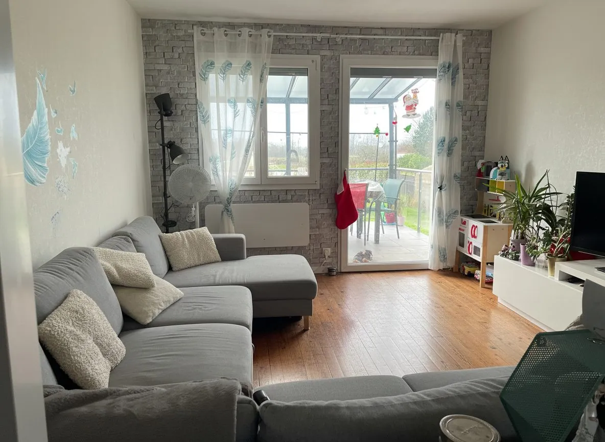 Maison 3 chambres avec piscine et terrain clos à Pierre de Bresse - Vente interactive 