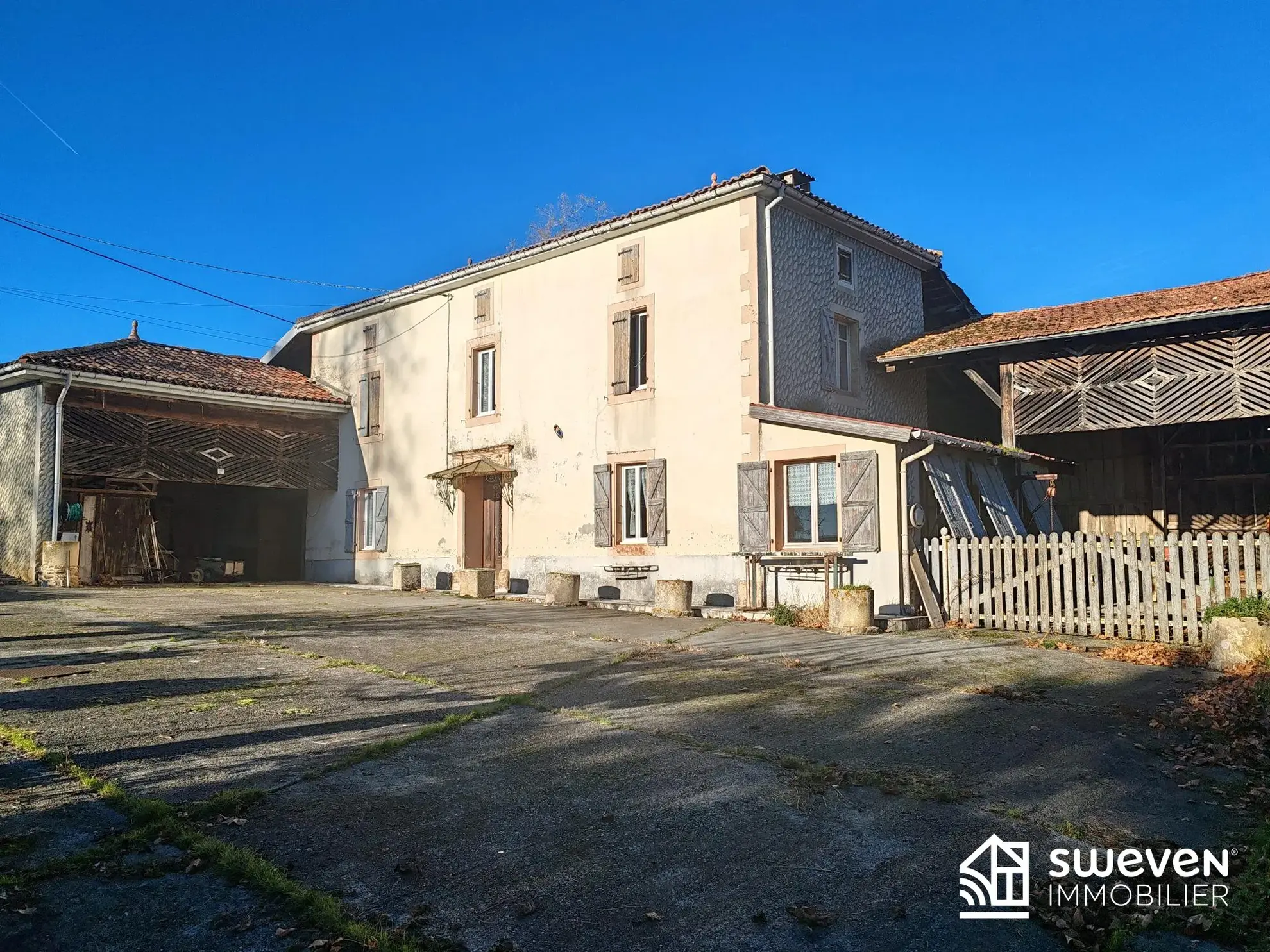 Ferme ancienne de 193 m² avec dépendances à vendre à Escanecrabe