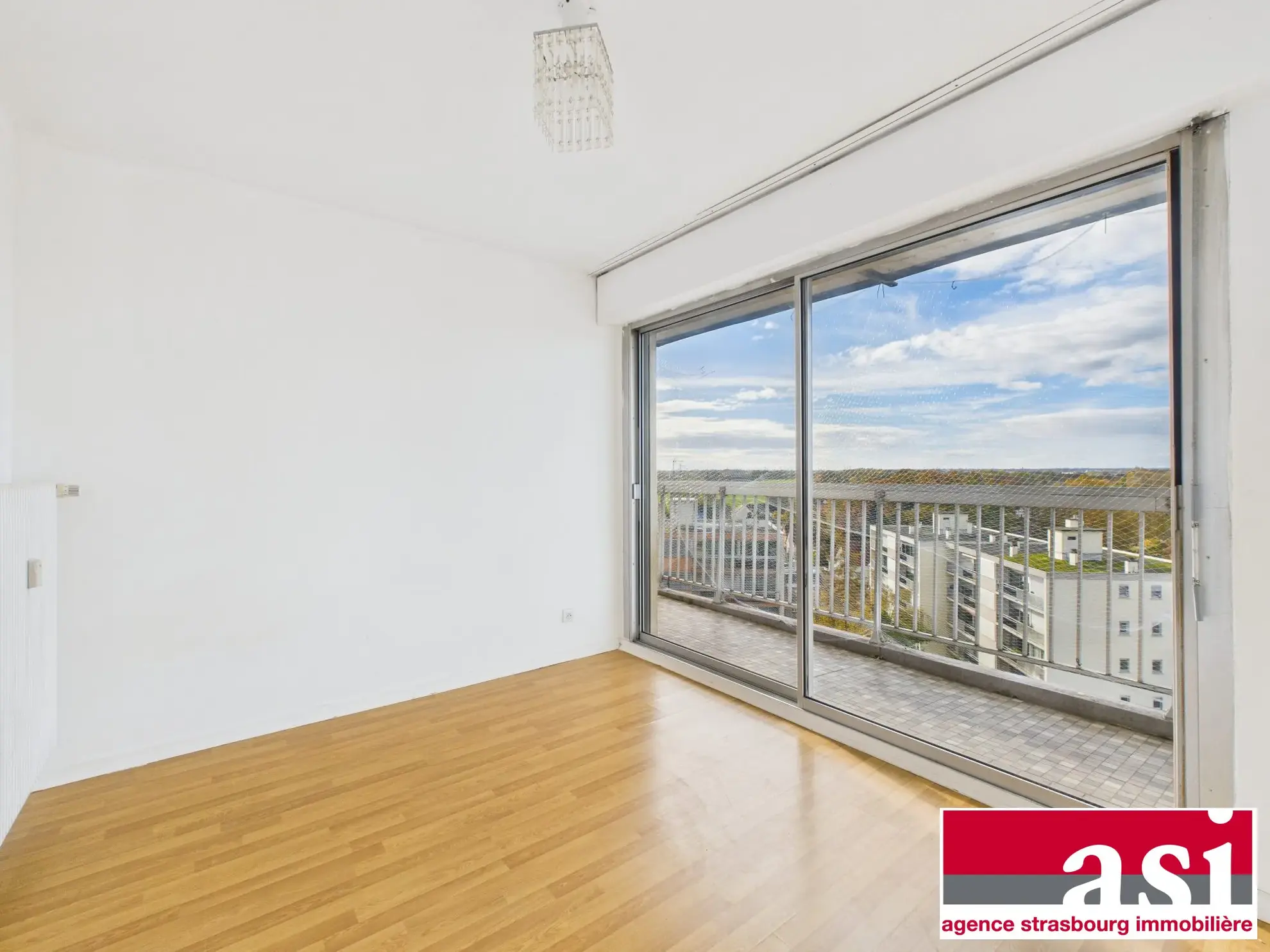 Appartement à vendre à Lingolsheim avec grand balcon et vues dégagées 