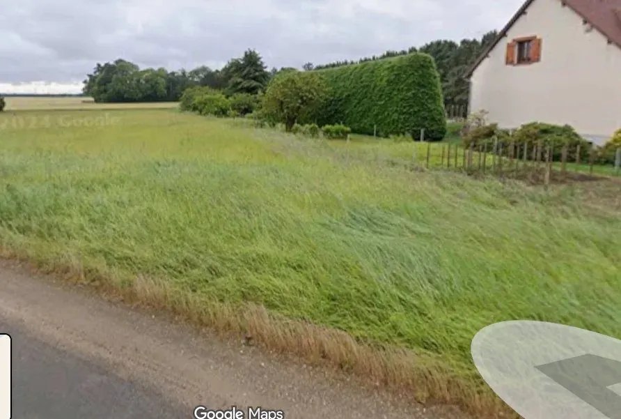 Terrain constructible de 1 296 m² à Villamblain, idéal pour votre maison en Beauce