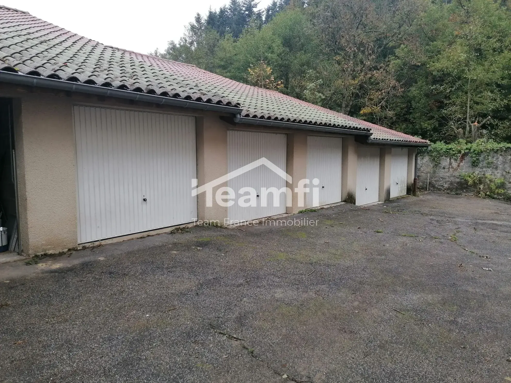 Bel appartement T3 neuf avec jardin, garage à La Séauve-sur-Semène 