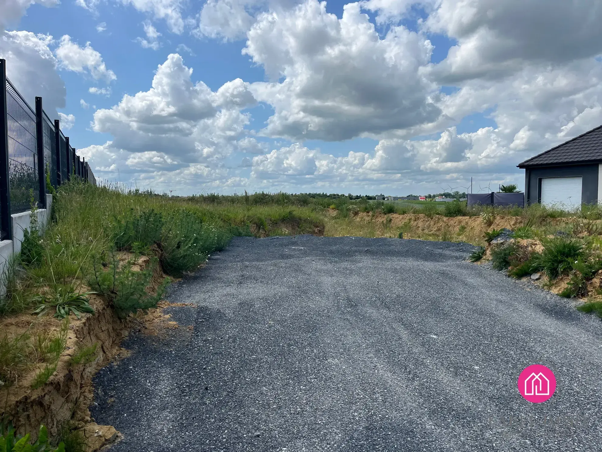 Terrain à bâtir de 1413 m² à Caudry - Eau et tout-à-l'égout connectés