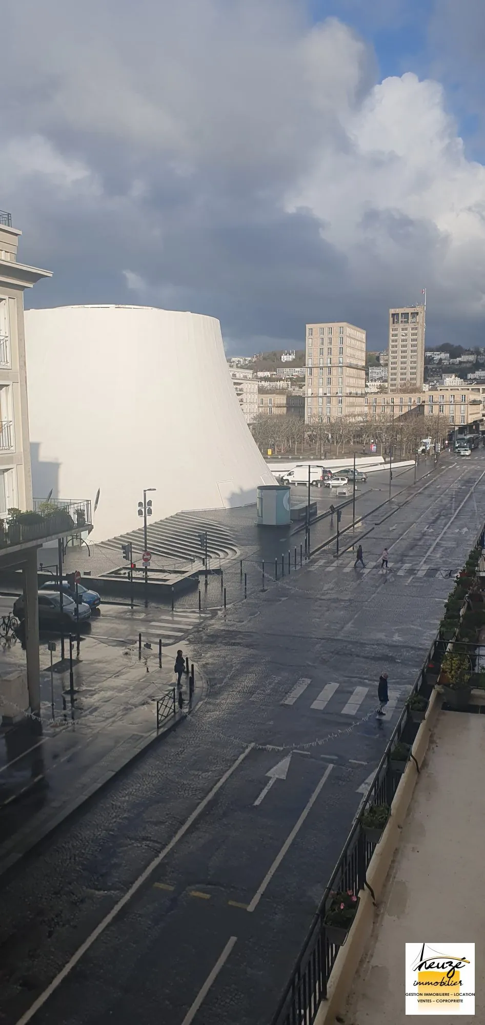 Appartement T3 à vendre au Havre avec grand potentiel dans le centre-ville