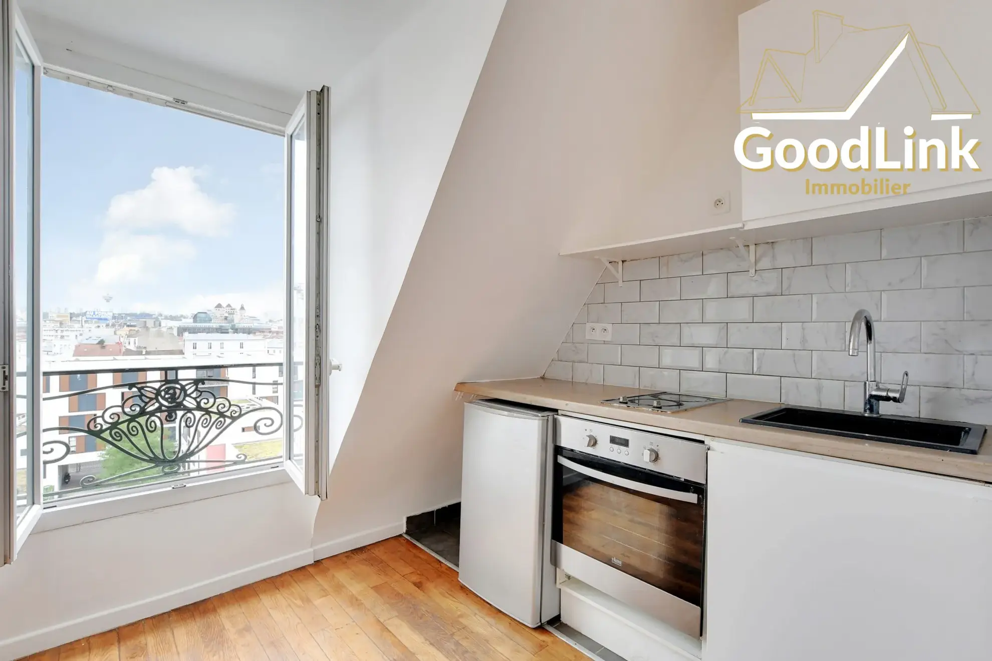 Studio lumineux avec vue dégagée à Pantin idéal pour investissement ou residence 